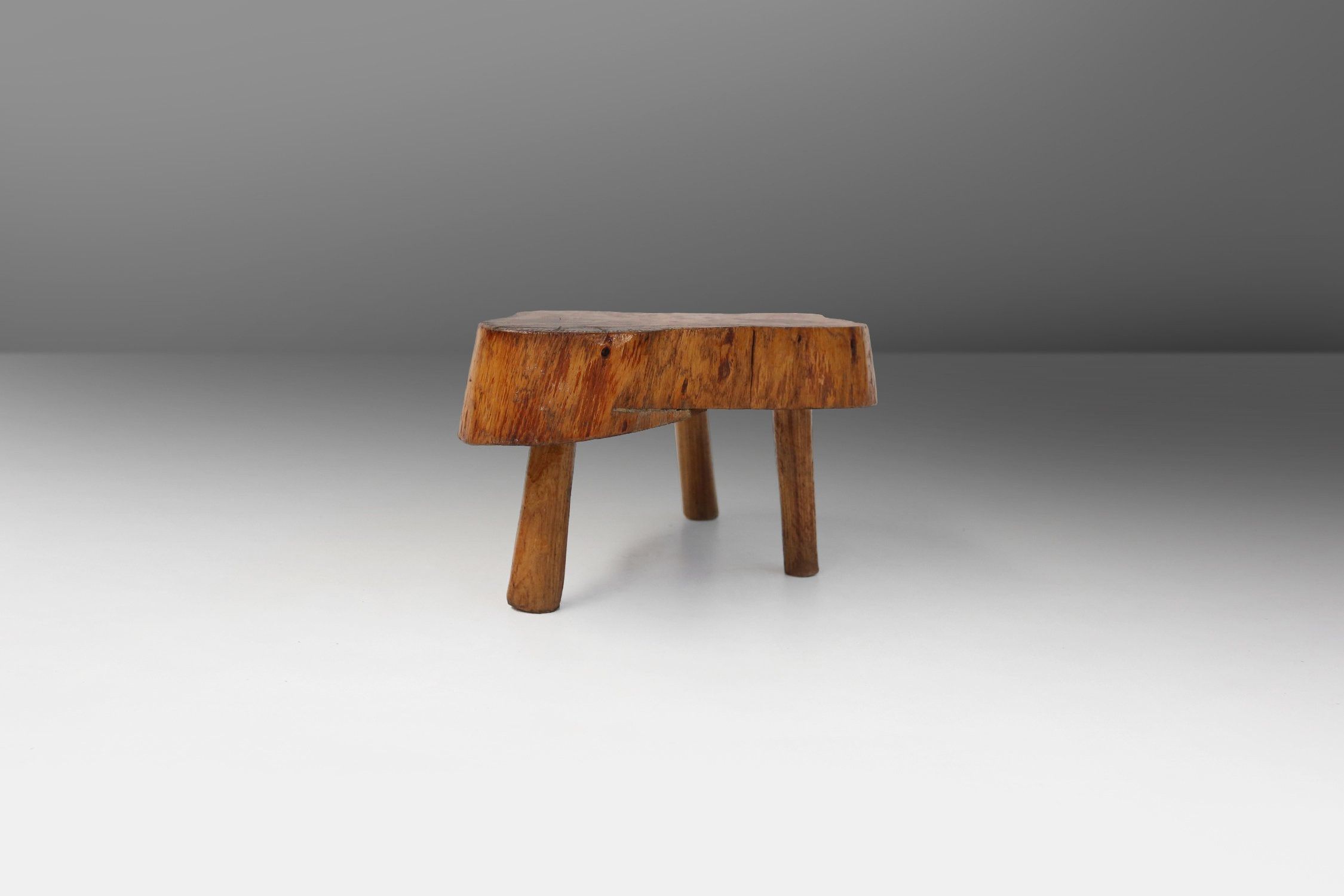 Rustic low Wooden tripod tree trunk Side Table, Belgium ca. 1900thumbnail